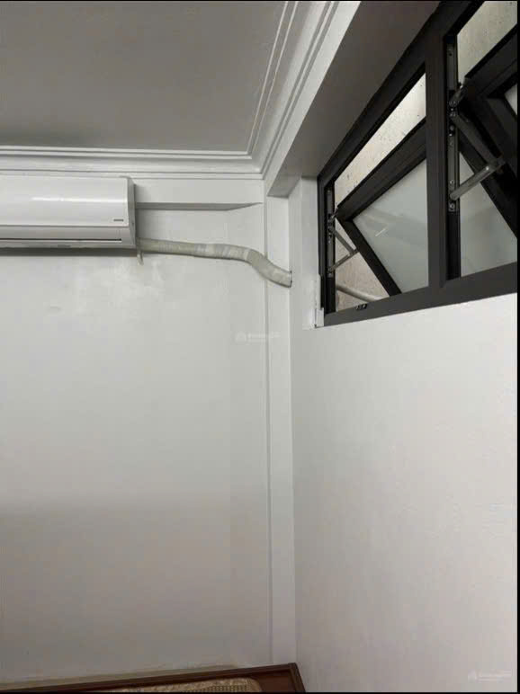 Cho thuê nhà ngõ 190 Lò Đúc, 3 tầng, 5 Triệu mới cứng ở gđ, nhóm nữ ít người 4.5 Triệu - Ảnh 3